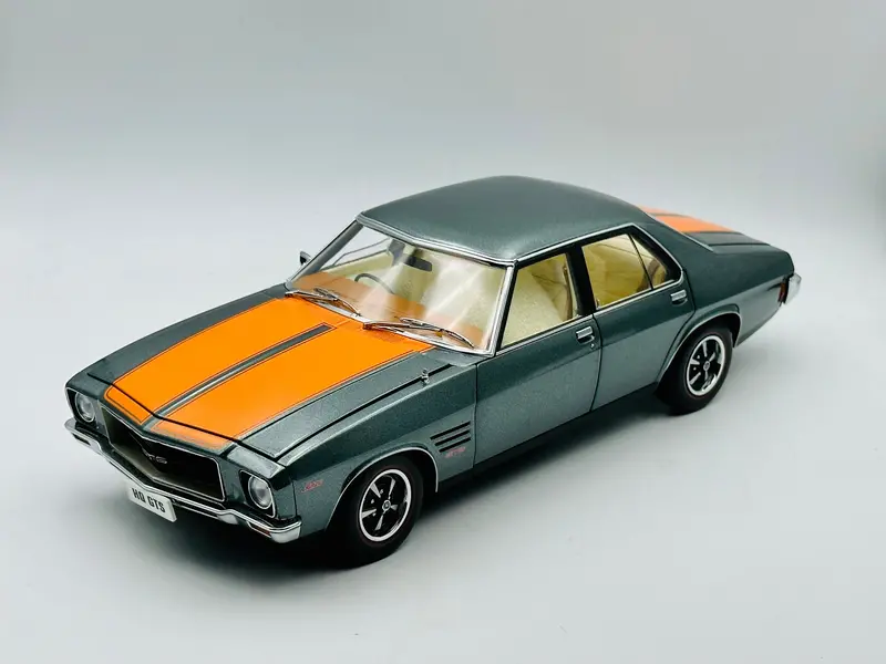 1:18 Holden Hq Monaro Gts -- Gunmetal Grey W/Orange Stripes -- Classic 1