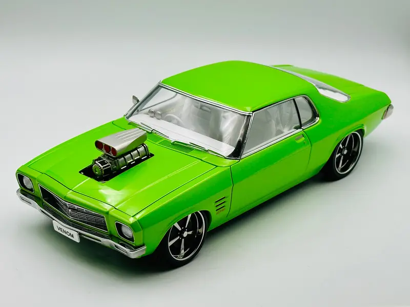 1:18 Holden Hq Monaro Street Machine -- Lime Green "Venom" -- Biante 1