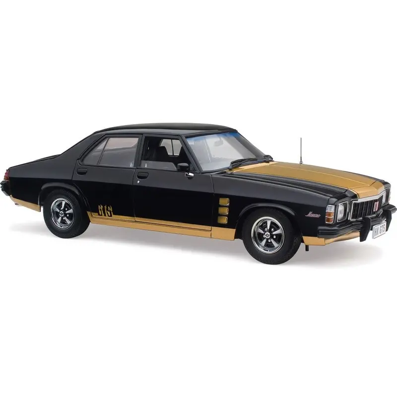 1:18 Holden Hx Monaro Gts Sedan -- Tuxedo Black -- Classic Carlectables 1