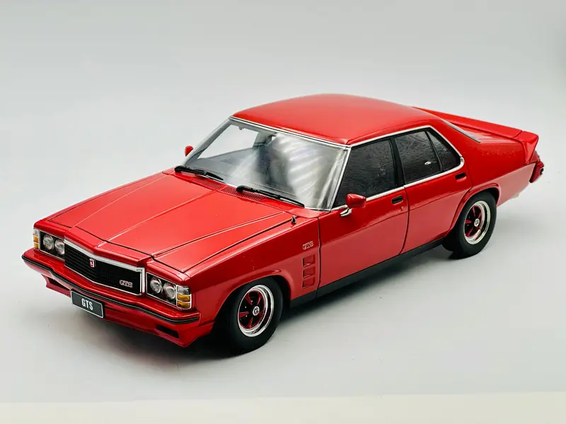 1:18 Holden Hz Gts -- Flamenco Red -- Biante 1