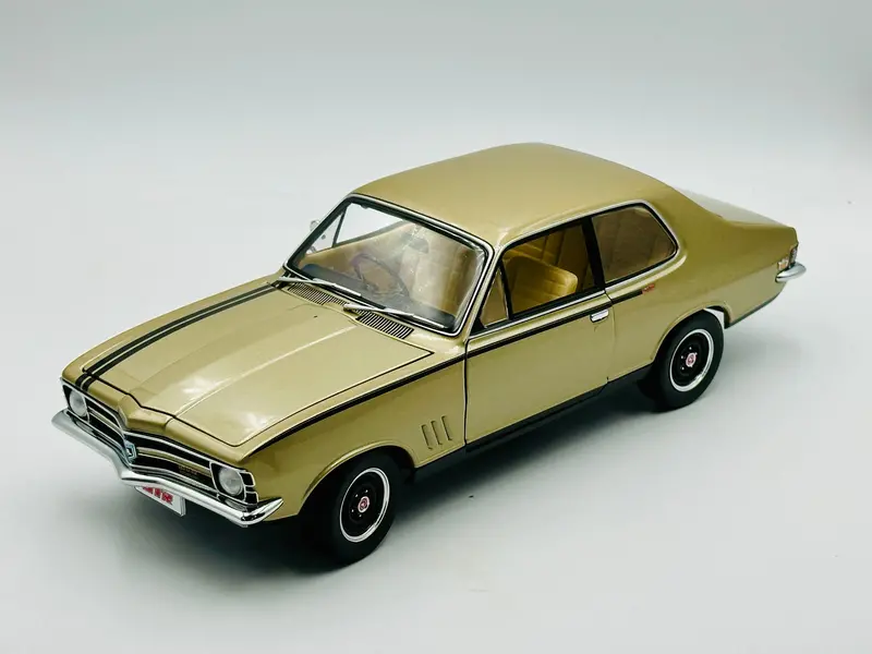 1:18 Holden Lc Torana Gtr -- Platinum Gold -- Biante/Autoart 1