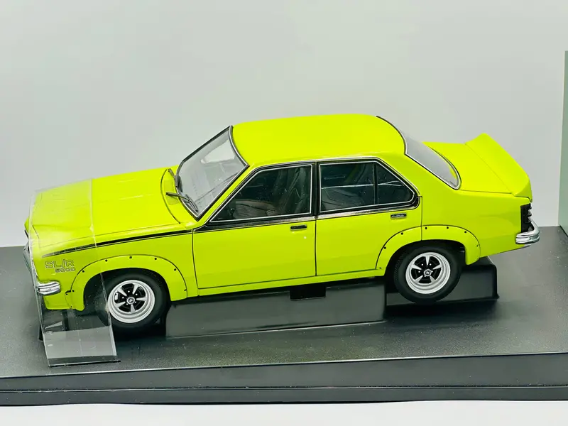 1:18 Holden Lh Torana L34 Slr5000 -- Barbados Green -- Biante/Autoart 73475 1