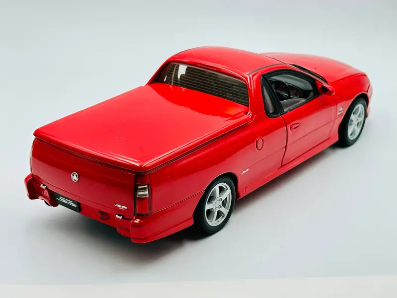 1:18 Holden Vu Ss Ute -- Red Hot -- Classic Carlectables 2