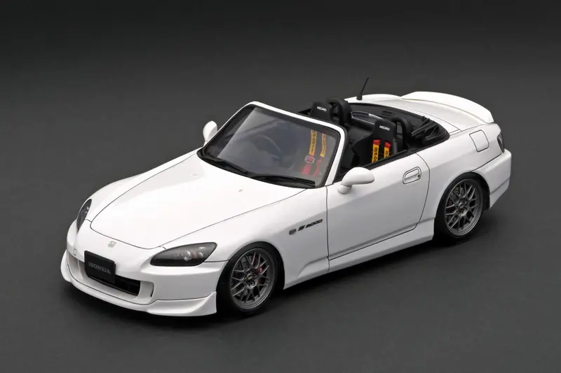 1:18 Honda S2000 (Ap2) -- White -- Ignition Model Ig2585 1