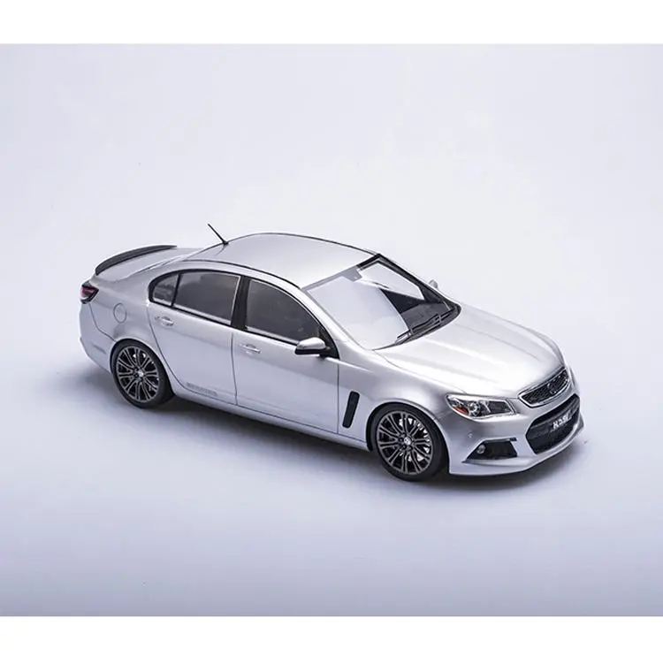 1:18 Hsv Gen F Senator -- Nitrate Silver -- Biante (Holden Special Vehicles) 1