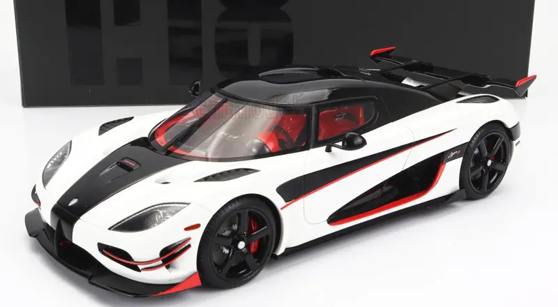 1:18 Koenigsegg Agera Rs -- White/Black/Red -- Gt Spirit 1