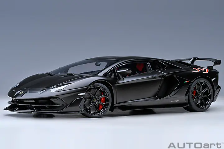 1:18 Lamborghini Aventador Svj -- Nero Nemesis (Matt Black) -- Autoart 1