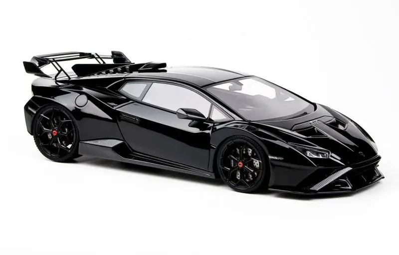 1:18 Lamborghini Huracan Sto Novitec -- Black -- Runner 1