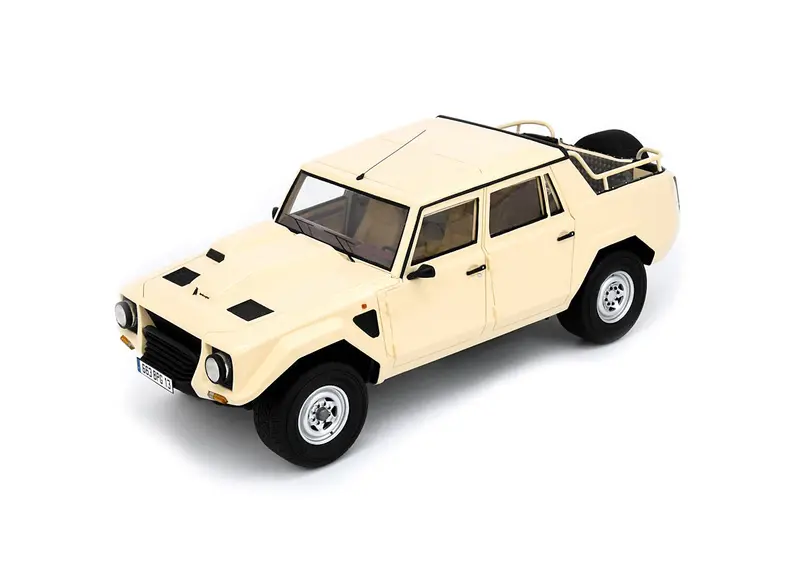 1:18 Lamborghini Lm002 Pickup (1986) -- Sand -- Schuco 450066800 1