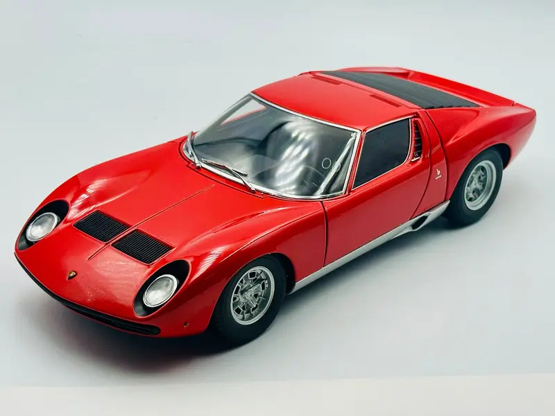 1:18 Lamborghini Miura Sv -- Red -- Autoart Millenium 74543 1