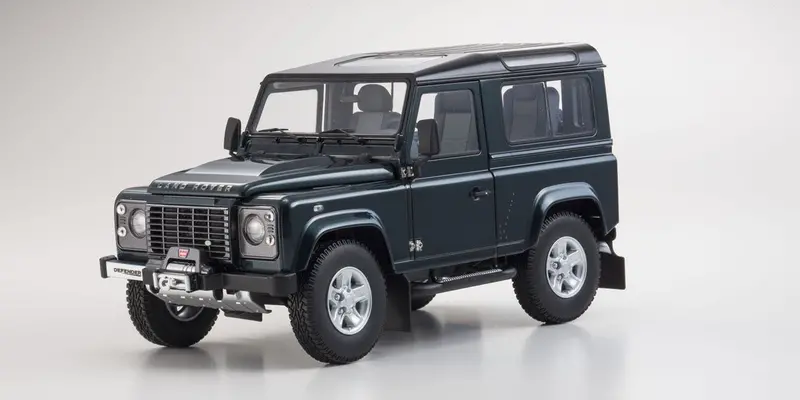 1:18 Land Rover Defender 90 -- Antree Green -- Kyosho 1