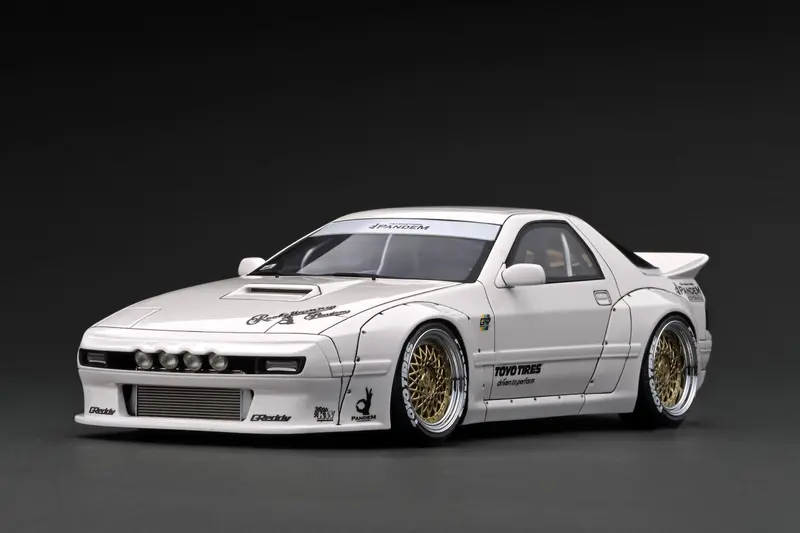 1:18 Mazda Rx-7 (Fc3s) Pandem -- White -- Ignition Model Ig2909 1