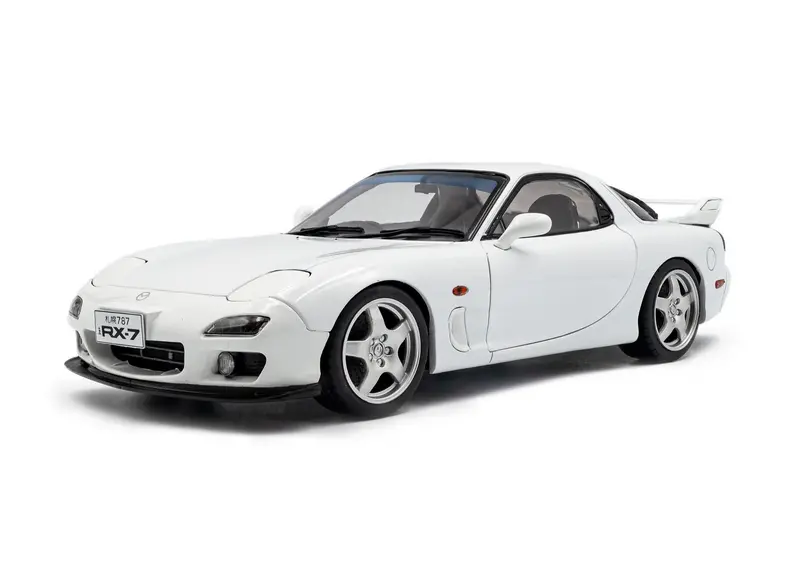 1:18 Mazda Rx7 (Fd3rs) 1999 -- Pure White -- Solido 1