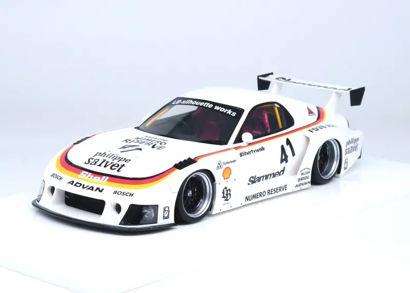 1:18 Mazda Rx7 (Fd3s) Lb-Super Silhouette -- #41 White -- Inno18 1