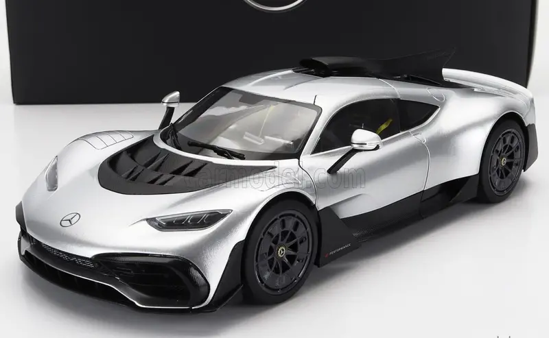 1:18 Mercedes-Benz Amg One (C298) 2022 -- Hightech Silver -- Nzg 1