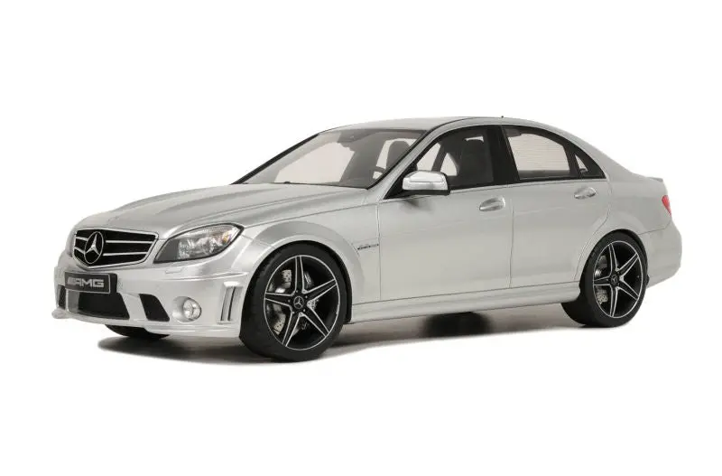 1:18 Mercedes Benz C63 Amg (W204) -- Silver Metallic -- Gt Spirit 1