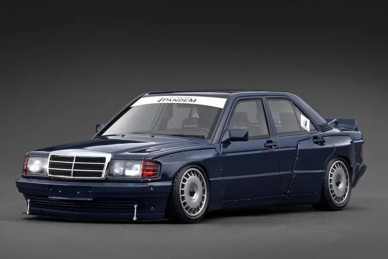 1:18 Mercedes-Benz W201 190E Pandem -- Blue Black -- Ignition Model Ig3773 1
