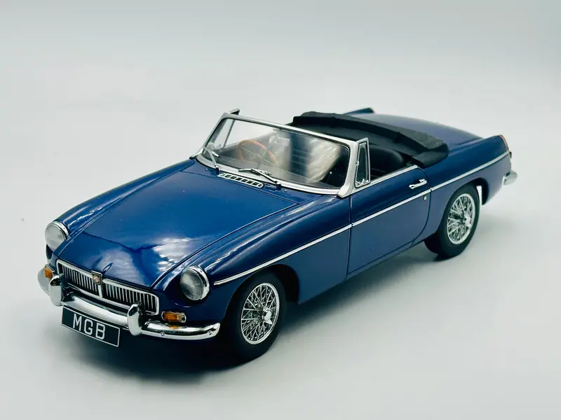 1:18 Mg B Roadster -- Pageant Blue -- Autoart Millenium 76611 1