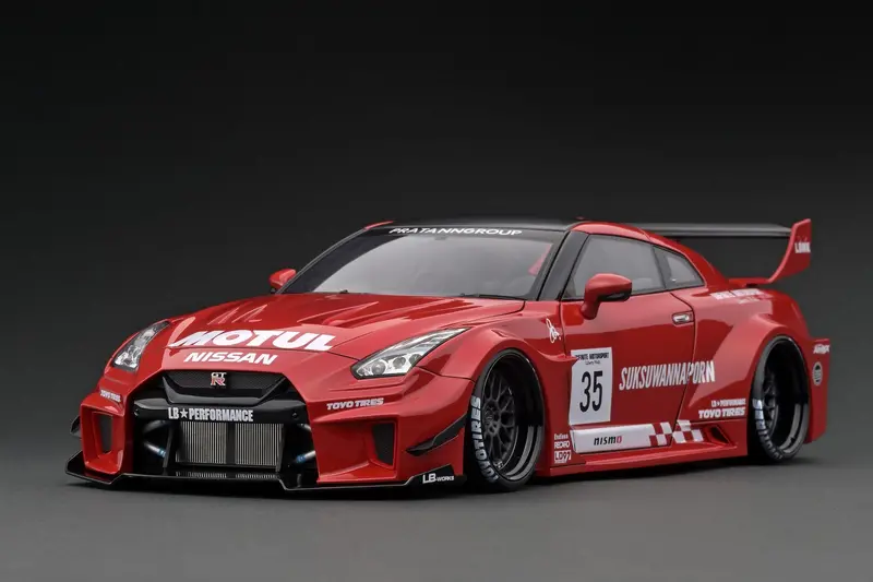 1:18 Nissan Gt-Rr R35 Lb-Silhouette Works -- #35 Red -- Ignition Model Ig2444 1