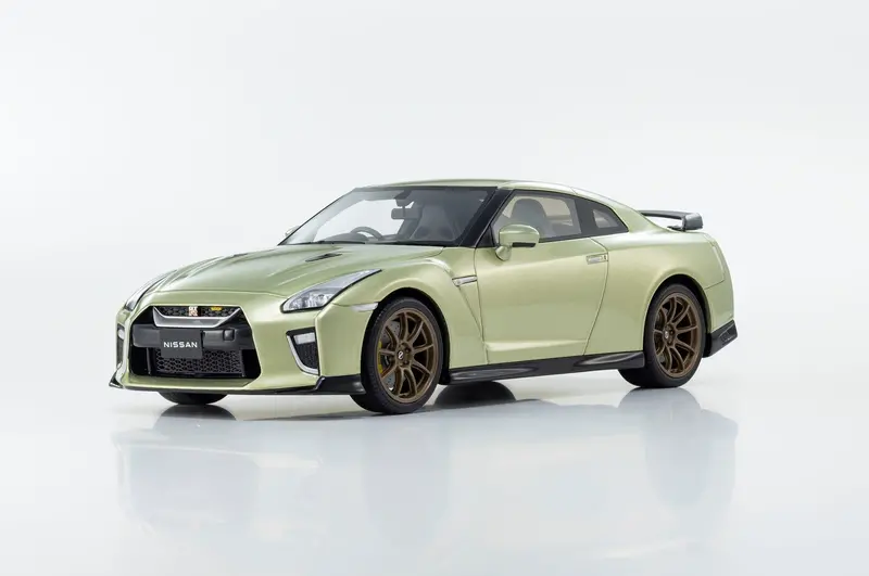 1:18 Nissan R35 Gt-R Premium Edition T-Spec -- Millennium Jade -- Kyosho 1