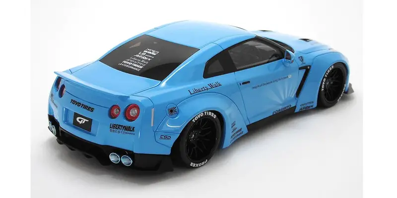 1:18 Nissan R35 Gtr Lb Works -- Baby Blue -- Gt Spirit Gts008kj 2