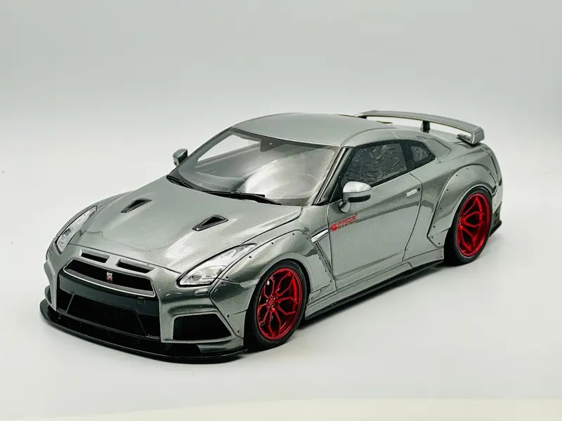 1:18 Nissan R35 Gtr Prior Design -- Grey -- Gt Spirit Gt243 1