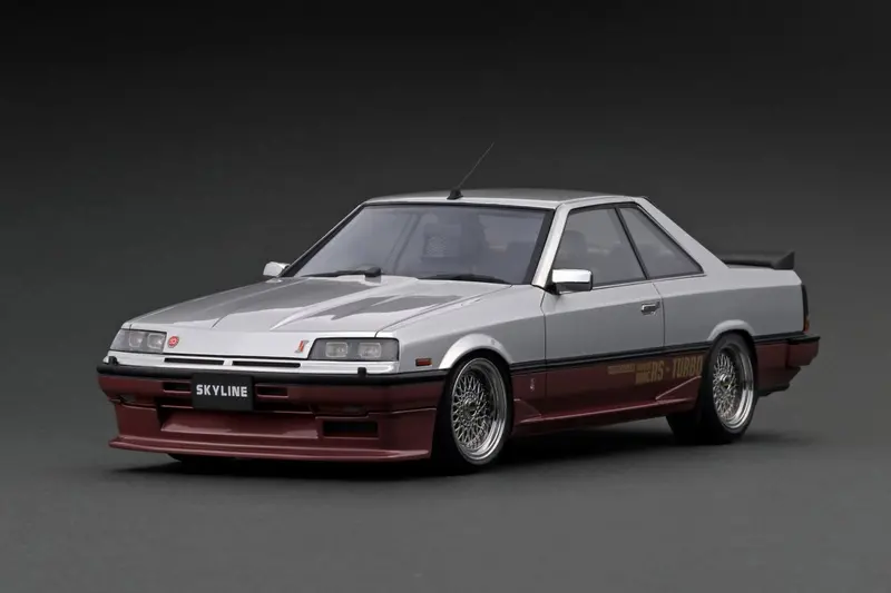 1:18 Nissan Skyline 2000 Rs-X Turbo-C (R30) - Silver/Red - Ignition Model Ig2441 1