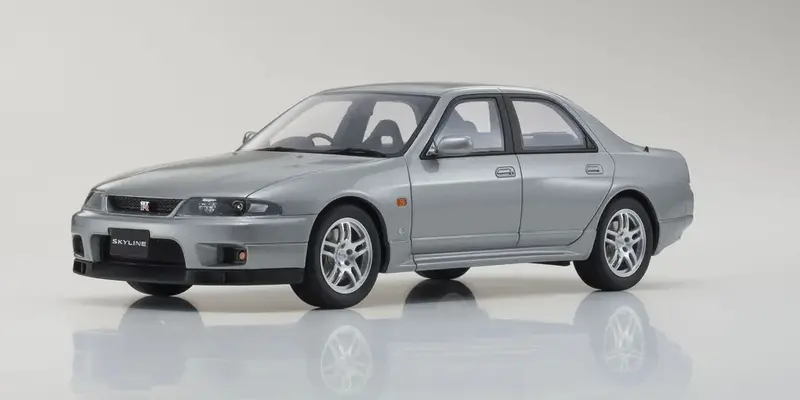 1:18 Nissan Skyline R33 Gt-R Sedan Autech -- Silver -- Kyosho: Samurai 1