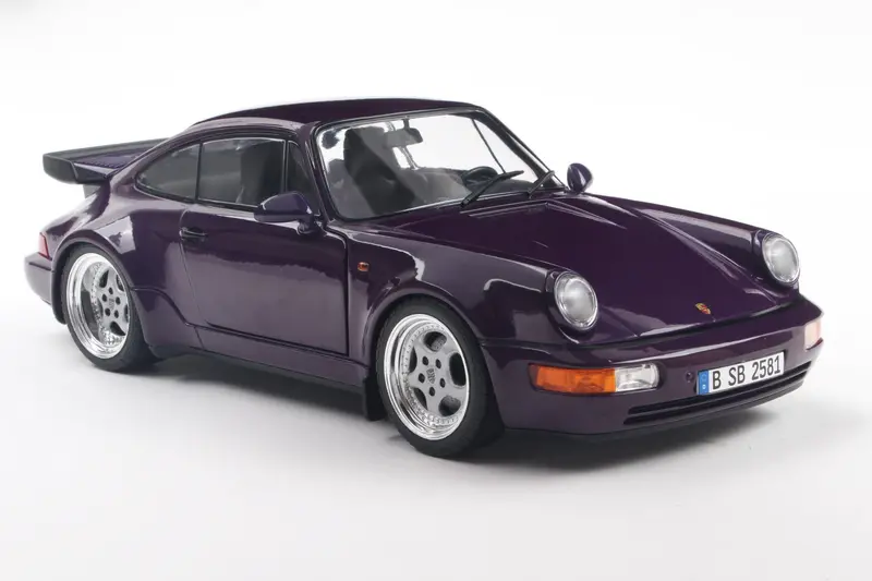 1:18 Porsche 911 (964) Turbo 1990 -- Violet Purple Metallic -- Solido 1