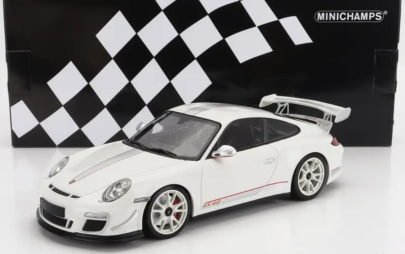 1:18 Porsche 911 (997.2) Gt3 Rs 4.0 2011 -- White -- Minichamps 1