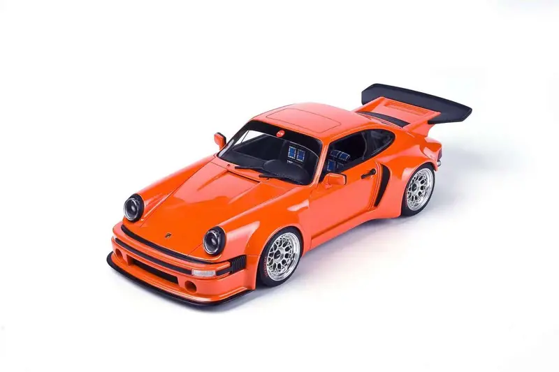 1:18 Porsche 911 Carrera Rsr 3.0 Ks-R Modified Version -- Orange -- Runner 1