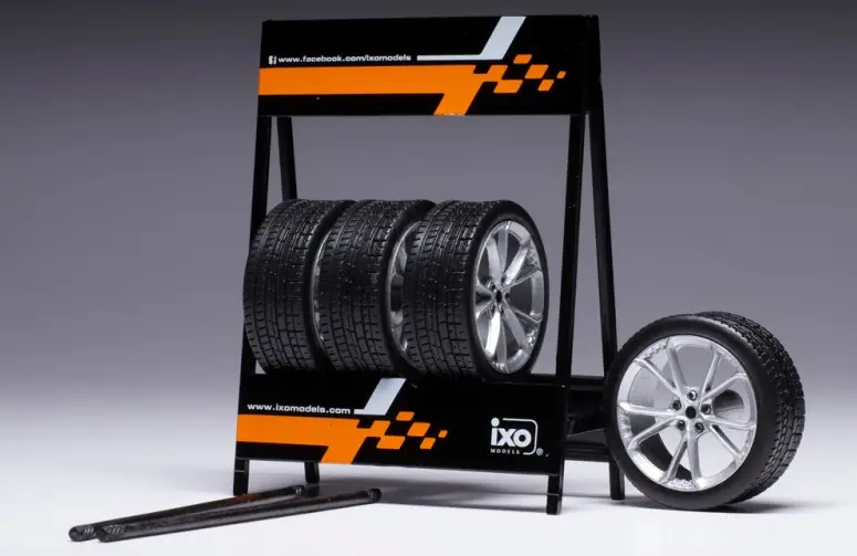1:18 Set Of 4 X Hyundai N Type Silver Wheel & Tyre Set W/Tire Rack -- Ixo Models 1