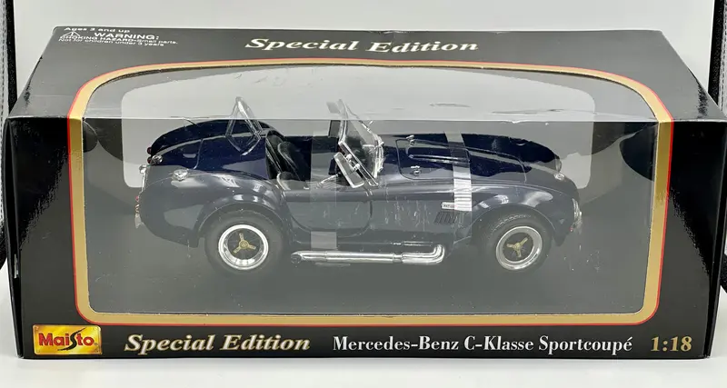 1:18 Shelby Cobra -- Navy -- Maisto 1