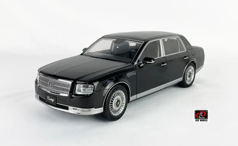 1:18 Toyota Century G60 -- Black -- Lcd Models 1