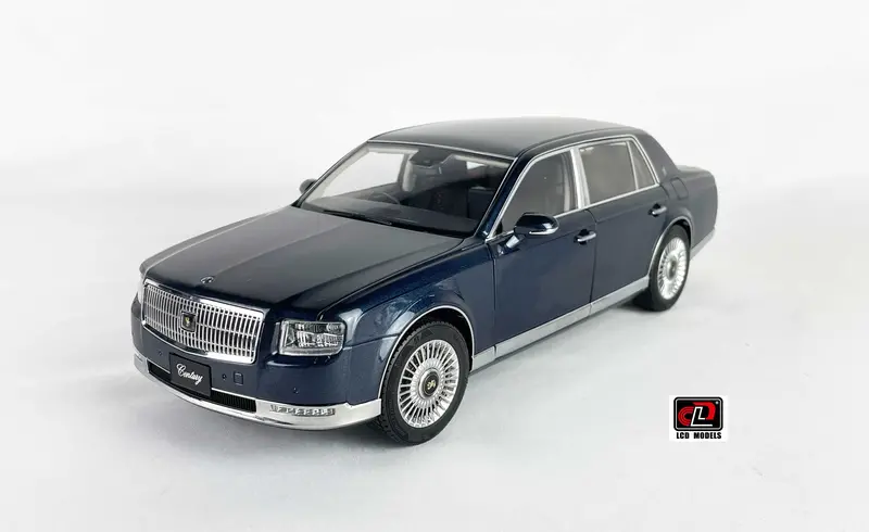 1:18 Toyota Century G60 -- Blue -- Lcd Models 1