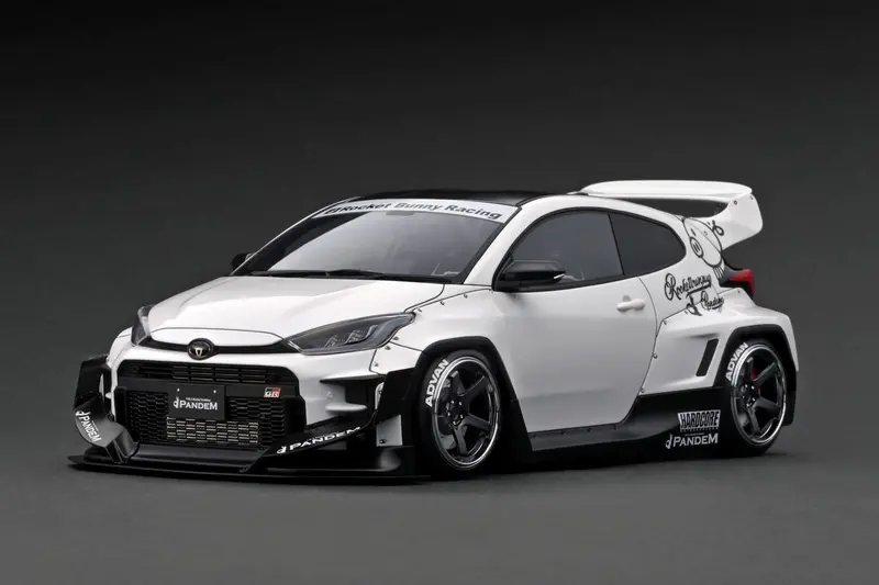 1:18 Toyota Gr Yaris Pandem -- White -- Ignition Model Ig2900 1