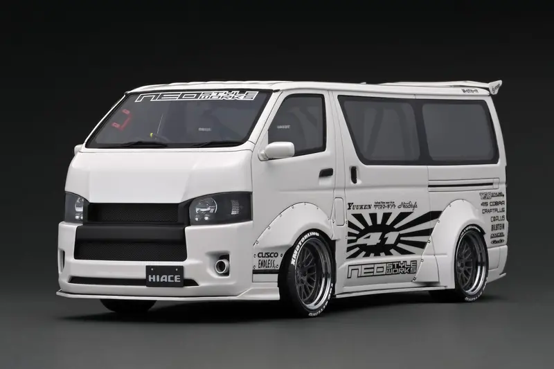 1:18 Toyota Hiace Tsd Works -- Pearl White -- Ignition Model Ig2804 1