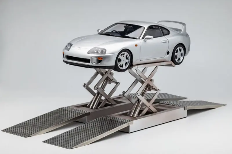 1:18 Toyota Supra A80 W/Car Lift -- Silver -- Lcd Models 1