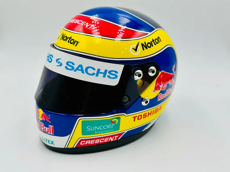 1:2 Helmet -- 2014 Craig Lowndes -- Mini Helmets 1