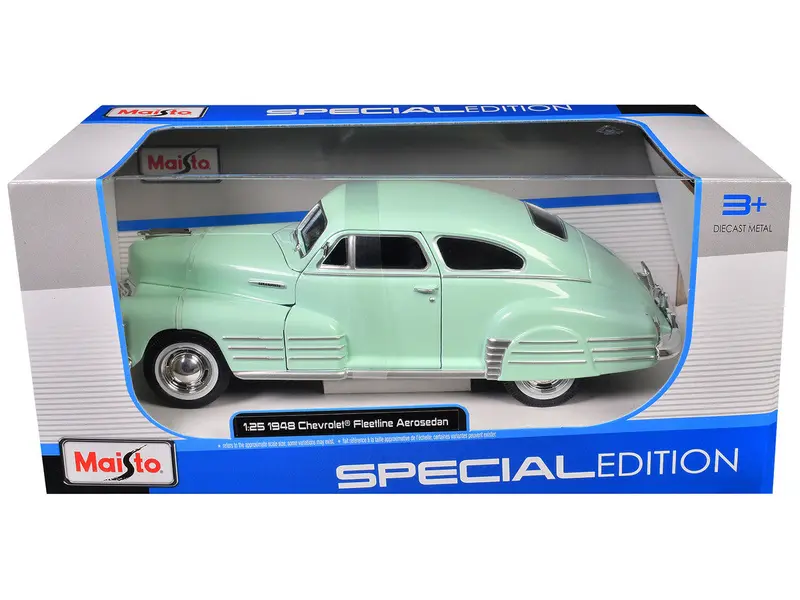 1:24 1948 Chevrolet Fleetline Aerosedan -- Light Green -- Maisto 1