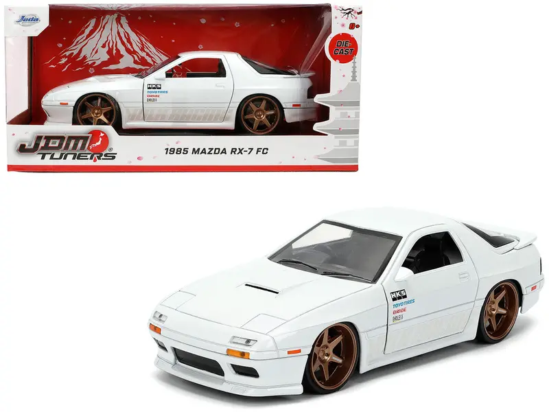 1:24 1985 Mazda Rx7 (Fc) -- White -- Jada: Jdm Tuners 1