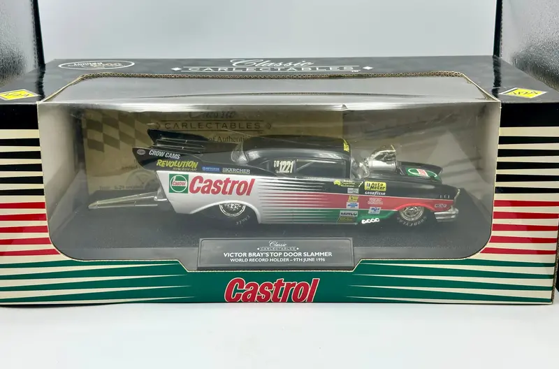 1:24 1996 Victor Bray -- 1957 Chevrolet Top Door Slammer -- Classic Carlectables 1