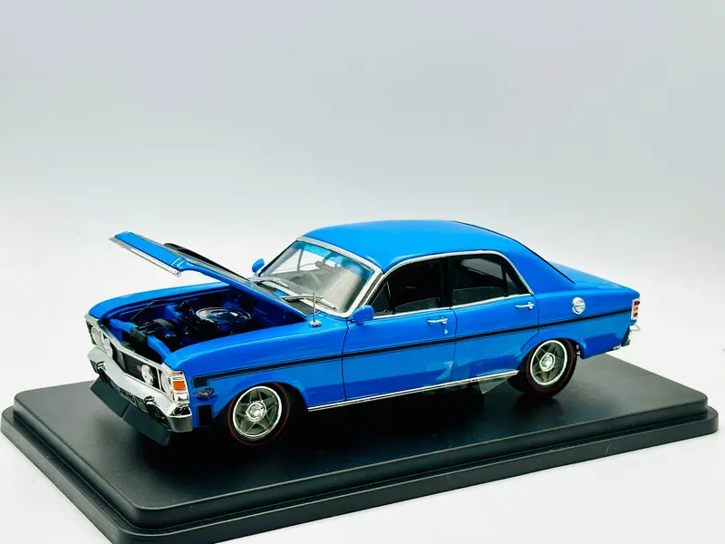 1:24 Ford Xw Falcon Gt-Ho Phase 2 -- True Blue -- Dda Collectibles 1