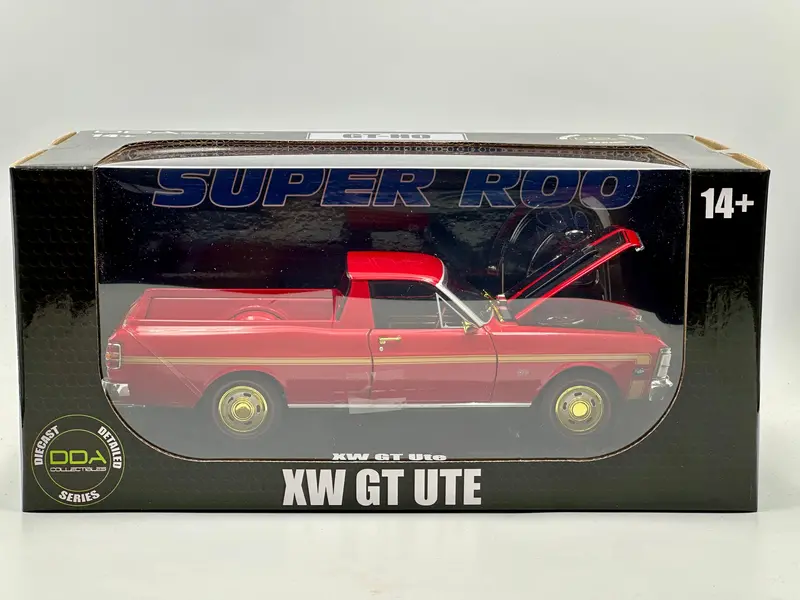 1:24 Ford Xw Falcon Gtho Ute -- *Chase Version* Red -- Dda Collectibles 1