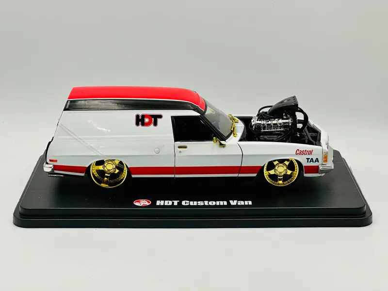 1:24 Holden Hj Van -- *Chase Version* Hdt Custom Vehicle -- Dda 1