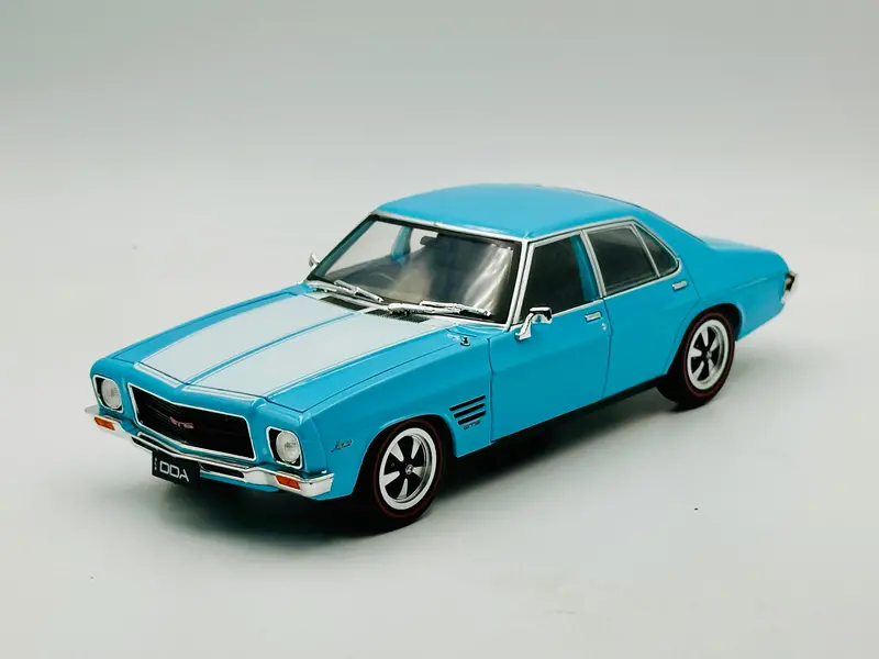 1:24 Holden Hq Gts - Light Blue W/White Stripes -- Dda Collectibles: Sfragismeno 1
