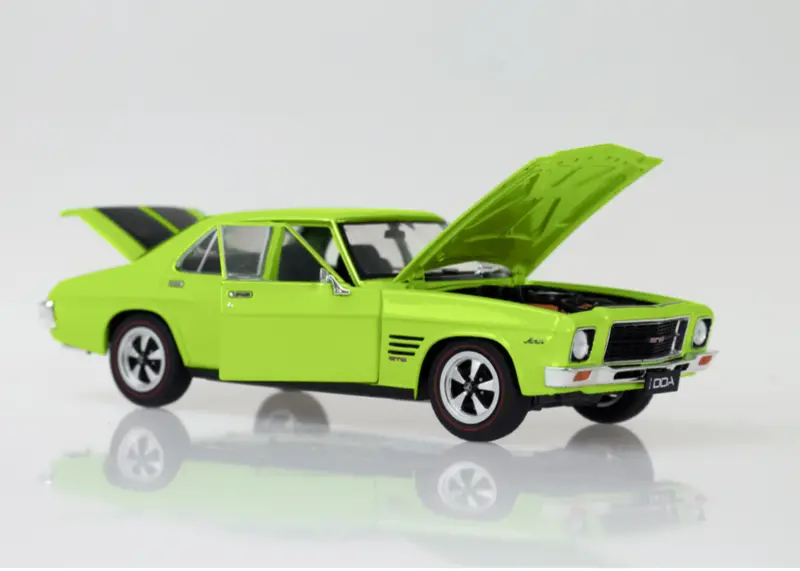 1:24 Holden Hq Gts -- Lime Green -- Dda Collectibles 1