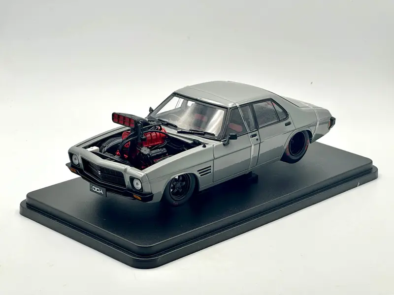 1:24 Holden Hq Gts Monaro Supercharged -- Cool Grey -- Dda Collectibles 1