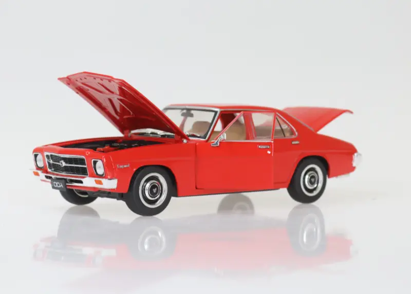 1:24 Holden Hq Kingswood -- Red -- Dda Collectibles 1