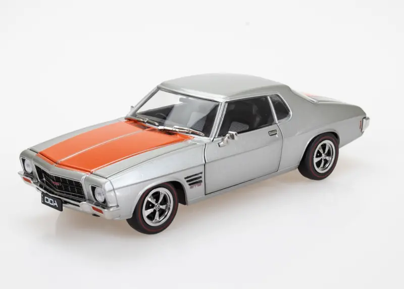 1:24 Holden Hq Monaro Gts -- Silver W/Orange Stripes -- Dda Collectibles 1